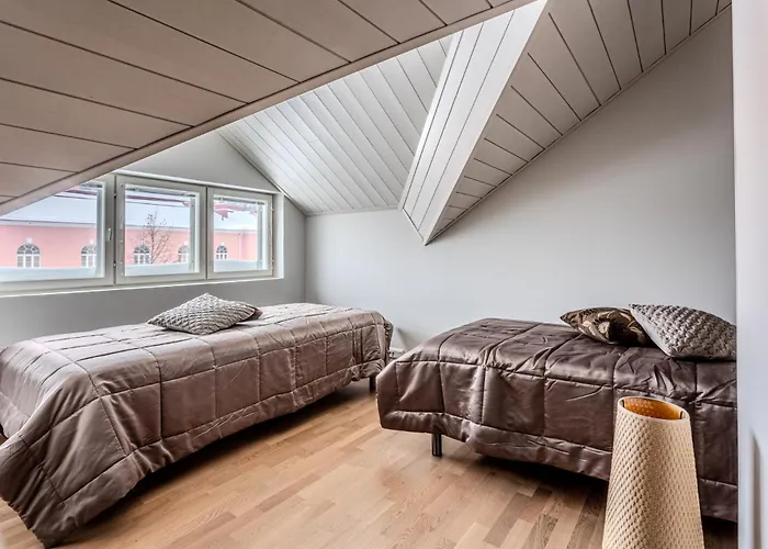 Tilava Kattohuoneisto Ydinkeskustassa, Edullinen Parkkipaikka Autolle Laehellae Куопио